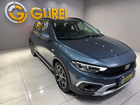 2025 Dizel Otomatik Fiat Egea Cross Mavi Gürel Tasarım Aksesuar Otomotiv San. Tic. Ltd. Şti.
