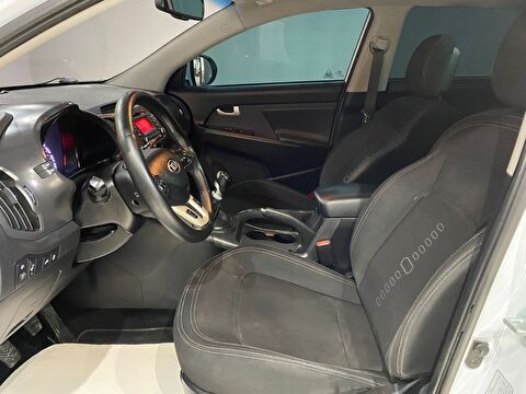 2013 Benzin Manuel Kia Sportage Beyaz Gürel Tasarım Aksesuar Otomotiv San. Tic. Ltd. Şti.