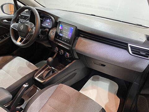2024 Benzin Otomatik Renault Clio Gri Gürel Tasarım Aksesuar Otomotiv San. Tic. Ltd. Şti.