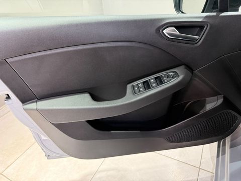 2026 Benzin Otomatik Renault Clio Gri Gürel Tasarım Aksesuar Otomotiv San. Tic. Ltd. Şti.