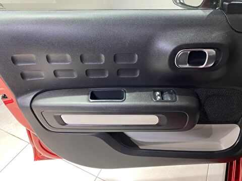 2020 Benzin Manuel Citroen C3 Kırmızı Gürel Tasarım Aksesuar Otomotiv San. Tic. Ltd. Şti.