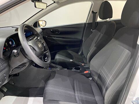 2024 Benzin Otomatik Hyundai i20 Beyaz Gürel Tasarım Aksesuar Otomotiv San. Tic. Ltd. Şti.