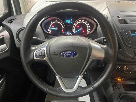 2022 Dizel Manuel Ford Tourneo Courier Beyaz Gürel Tasarım Aksesuar Otomotiv San. Tic. Ltd. Şti.