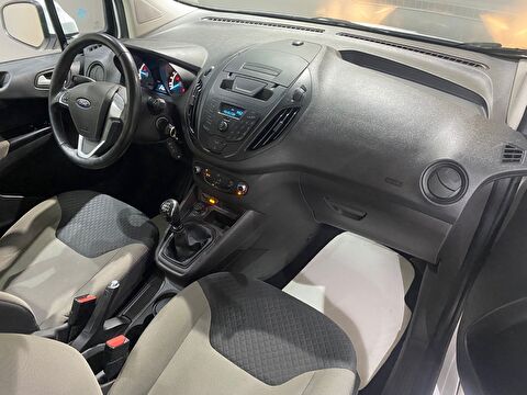 2022 Dizel Manuel Ford Tourneo Courier Beyaz Gürel Tasarım Aksesuar Otomotiv San. Tic. Ltd. Şti.