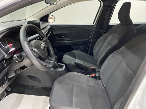 2022 Benzin Otomatik Renault Taliant Beyaz Gürel Tasarım Aksesuar Otomotiv San. Tic. Ltd. Şti.