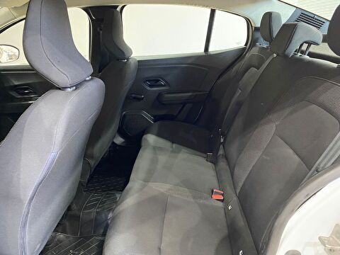 2022 Benzin Otomatik Renault Taliant Beyaz Gürel Tasarım Aksesuar Otomotiv San. Tic. Ltd. Şti.