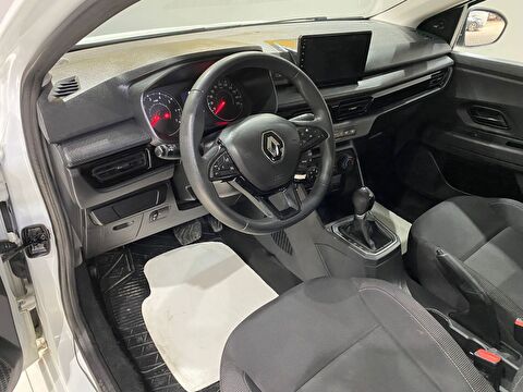 2022 Benzin Otomatik Renault Taliant Beyaz Gürel Tasarım Aksesuar Otomotiv San. Tic. Ltd. Şti.