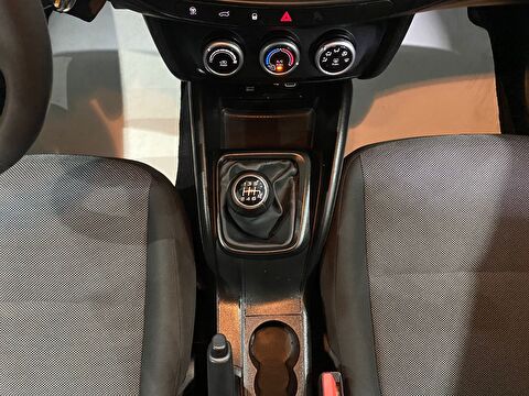 2023 Benzin Manuel Fiat Egea Mavi Gürel Tasarım Aksesuar Otomotiv San. Tic. Ltd. Şti.
