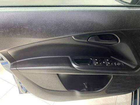 2023 Benzin Manuel Fiat Egea Mavi Gürel Tasarım Aksesuar Otomotiv San. Tic. Ltd. Şti.