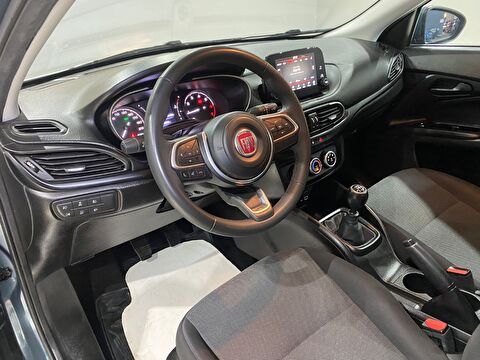 2023 Benzin Manuel Fiat Egea Mavi Gürel Tasarım Aksesuar Otomotiv San. Tic. Ltd. Şti.