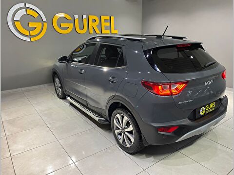 2022 Benzin Otomatik Kia Stonic Gri Gürel Tasarım Aksesuar Otomotiv San. Tic. Ltd. Şti.