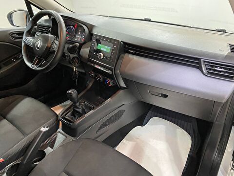 2022 Benzin Manuel Renault Clio Beyaz Gürel Tasarım Aksesuar Otomotiv San. Tic. Ltd. Şti.