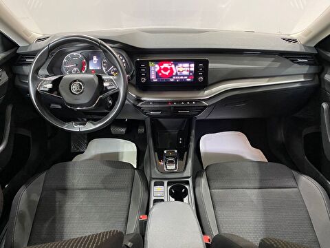 2022 Hybrid Otomatik Skoda Octavia Gri Gürel Tasarım Aksesuar Otomotiv San. Tic. Ltd. Şti.