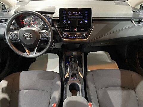2022 Benzin Otomatik Toyota Corolla Beyaz Gürel Tasarım Aksesuar Otomotiv San. Tic. Ltd. Şti.