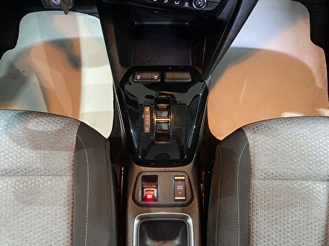 2024 Benzin Otomatik Opel Corsa Siyah Gürel Tasarım Aksesuar Otomotiv San. Tic. Ltd. Şti.