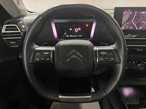 2023 Benzin Otomatik Citroen C4 X Kırmızı Gürel Tasarım Aksesuar Otomotiv San. Tic. Ltd. Şti.