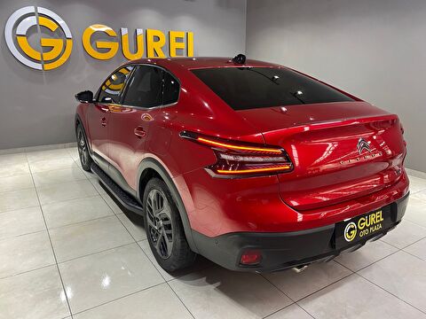 2023 Benzin Otomatik Citroen C4 X Kırmızı Gürel Tasarım Aksesuar Otomotiv San. Tic. Ltd. Şti.