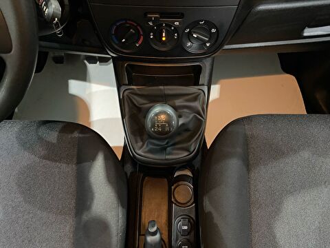 2024 Benzin Manuel Fiat Fiorino Beyaz Gürel Tasarım Aksesuar Otomotiv San. Tic. Ltd. Şti.