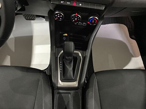 2026 Benzin Otomatik Renault Clio Beyaz Gürel Tasarım Aksesuar Otomotiv San. Tic. Ltd. Şti.
