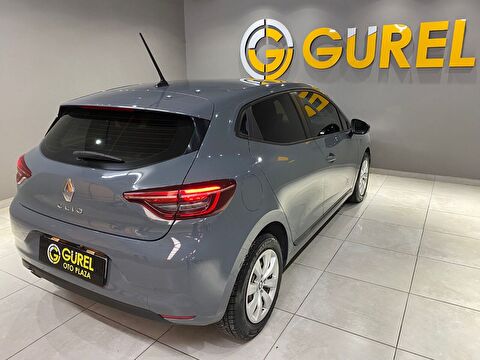 2021 Benzin Manuel Renault Clio Gri Gürel Tasarım Aksesuar Otomotiv San. Tic. Ltd. Şti.