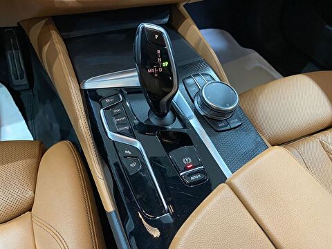 2023 Benzin Otomatik BMW 5 Serisi Gri Gürel Tasarım Aksesuar Otomotiv San. Tic. Ltd. Şti.