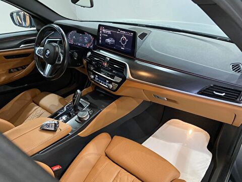 2023 Benzin Otomatik BMW 5 Serisi Gri Gürel Tasarım Aksesuar Otomotiv San. Tic. Ltd. Şti.