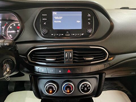 2024 Benzin Manuel Fiat Egea Mavi Gürel Tasarım Aksesuar Otomotiv San. Tic. Ltd. Şti.