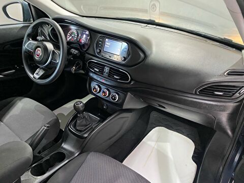 2024 Benzin Manuel Fiat Egea Mavi Gürel Tasarım Aksesuar Otomotiv San. Tic. Ltd. Şti.