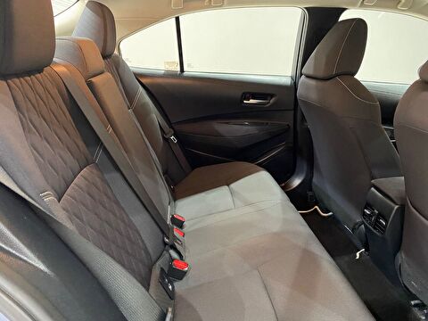 2022 Hybrid Otomatik Toyota Corolla Gri Gürel Tasarım Aksesuar Otomotiv San. Tic. Ltd. Şti.