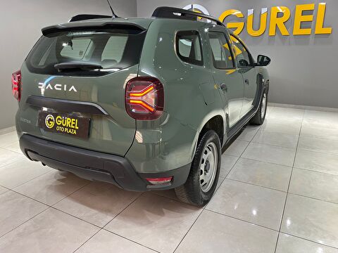 2023 Benzin Manuel Dacia Duster Yeşil Gürel Tasarım Aksesuar Otomotiv San. Tic. Ltd. Şti.