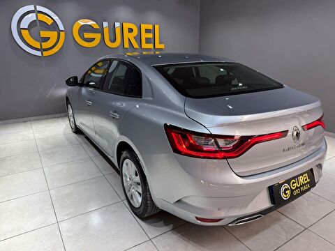 2026 Benzin Otomatik Renault Megane Gri Gürel Tasarım Aksesuar Otomotiv San. Tic. Ltd. Şti.