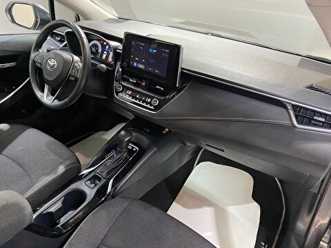 2024 Hybrid Otomatik Toyota Corolla Gri Gürel Tasarım Aksesuar Otomotiv San. Tic. Ltd. Şti.