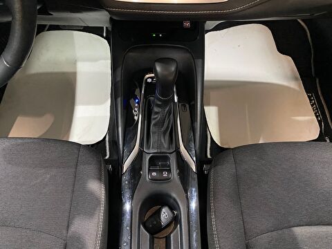 2024 Hybrid Otomatik Toyota Corolla Gri Gürel Tasarım Aksesuar Otomotiv San. Tic. Ltd. Şti.