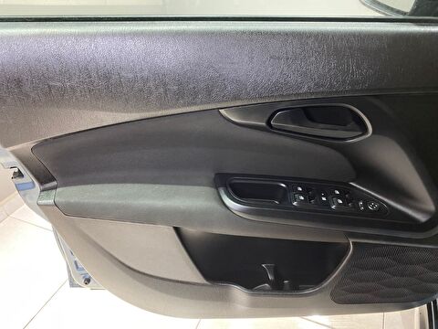 2024 Benzin Manuel Fiat Egea Mavi Gürel Tasarım Aksesuar Otomotiv San. Tic. Ltd. Şti.