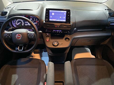 2023 Dizel Otomatik Fiat Doblo Mavi Gürel Tasarım Aksesuar Otomotiv San. Tic. Ltd. Şti.