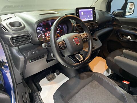 2023 Dizel Otomatik Fiat Doblo Mavi Gürel Tasarım Aksesuar Otomotiv San. Tic. Ltd. Şti.