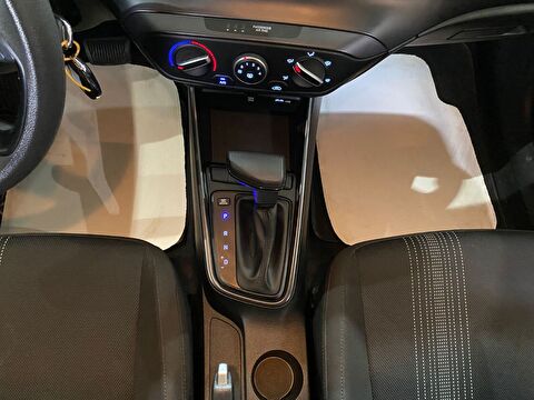 2023 Benzin Otomatik Hyundai i20 Beyaz Gürel Tasarım Aksesuar Otomotiv San. Tic. Ltd. Şti.