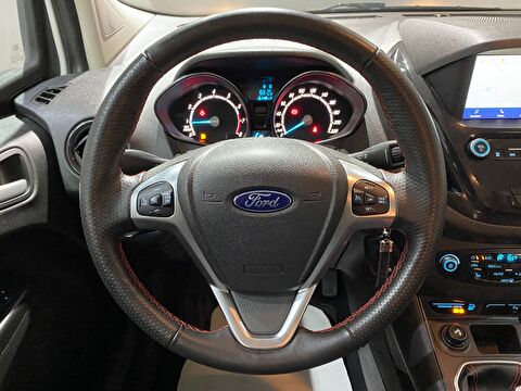2023 Benzin Manuel Ford Tourneo Courier Beyaz Gürel Tasarım Aksesuar Otomotiv San. Tic. Ltd. Şti.