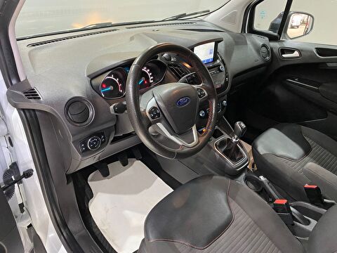 2023 Benzin Manuel Ford Tourneo Courier Beyaz Gürel Tasarım Aksesuar Otomotiv San. Tic. Ltd. Şti.