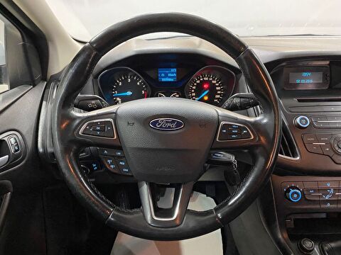 2016 Dizel Manuel Ford Focus Beyaz Gürel Tasarım Aksesuar Otomotiv San. Tic. Ltd. Şti.