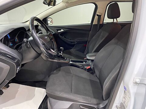 2016 Dizel Manuel Ford Focus Beyaz Gürel Tasarım Aksesuar Otomotiv San. Tic. Ltd. Şti.