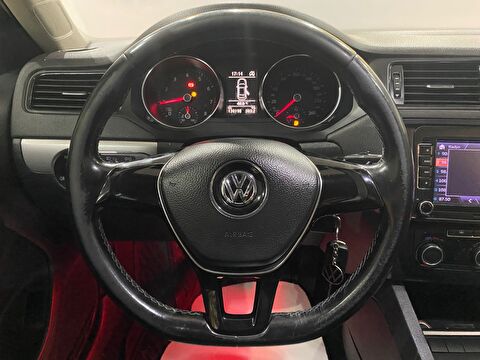 2015 Benzin Manuel Volkswagen Jetta Mavi Gürel Tasarım Aksesuar Otomotiv San. Tic. Ltd. Şti.