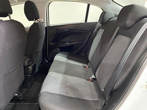 2021 Dizel Manuel Fiat Egea Beyaz Gürel Tasarım Aksesuar Otomotiv San. Tic. Ltd. Şti.