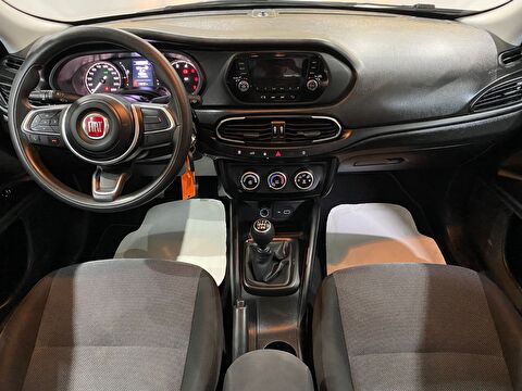 2021 Dizel Manuel Fiat Egea Beyaz Gürel Tasarım Aksesuar Otomotiv San. Tic. Ltd. Şti.