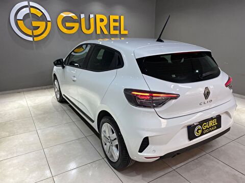 2026 Benzin Otomatik Renault Clio Beyaz Gürel Tasarım Aksesuar Otomotiv San. Tic. Ltd. Şti.
