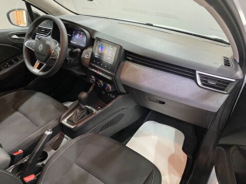 2026 Benzin Otomatik Renault Clio Beyaz Gürel Tasarım Aksesuar Otomotiv San. Tic. Ltd. Şti.