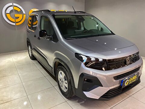 2026 Dizel Otomatik Peugeot Rifter Gri Gürel Tasarım Aksesuar Otomotiv San. Tic. Ltd. Şti.