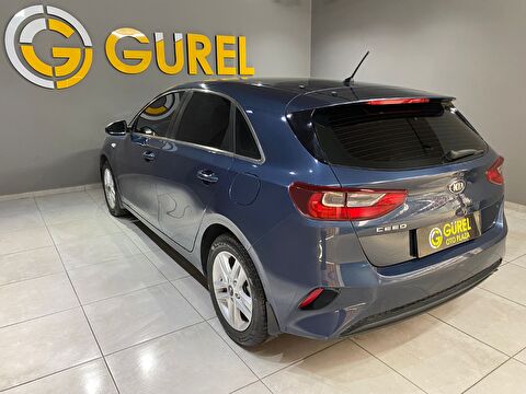 2019 Benzin Manuel Kia Cee'd Mavi Gürel Tasarım Aksesuar Otomotiv San. Tic. Ltd. Şti.