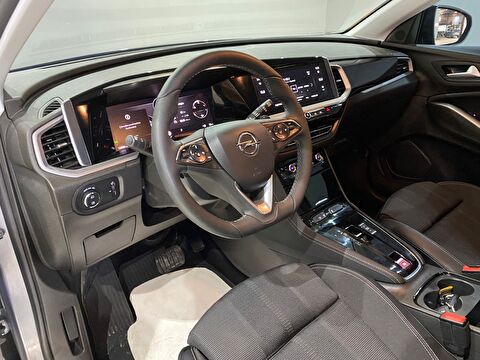 2024 Benzin Otomatik Opel Grandland Gri Gürel Tasarım Aksesuar Otomotiv San. Tic. Ltd. Şti.