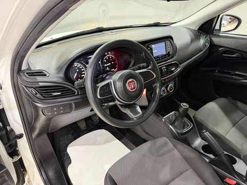 2024 Dizel Manuel Fiat Egea Beyaz Gürel Tasarım Aksesuar Otomotiv San. Tic. Ltd. Şti.